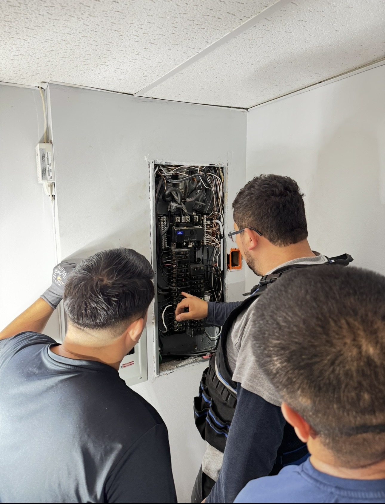 400 amp service panel